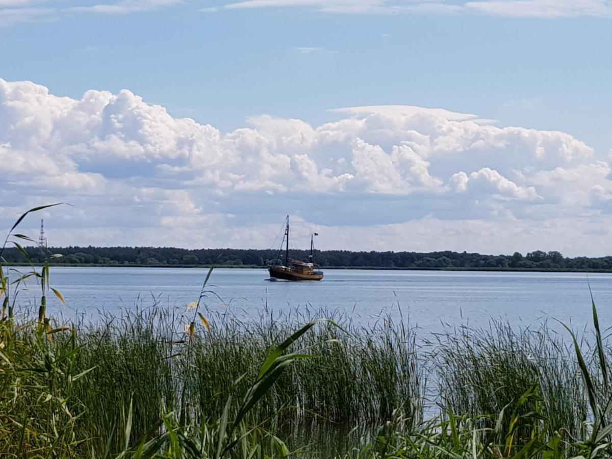 Fischerhaus Godewind 60 Qm Altwarp エクステリア 写真